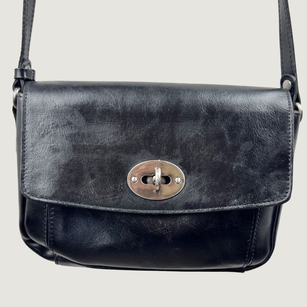 Patricia Nash Gradina Crossbody Bag Vintage Medium Black Leather Flap Turn-lock